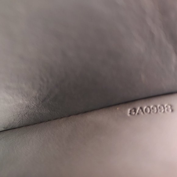 Altered crossbody - Picture 8 of 13